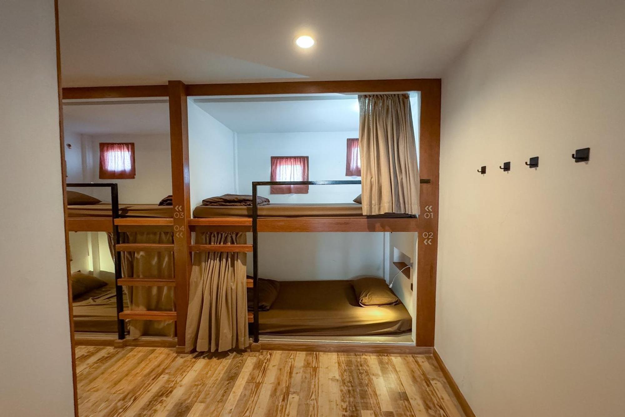 Once In A Blue Moon Cafe And Hostel Chiang Mai Extérieur photo